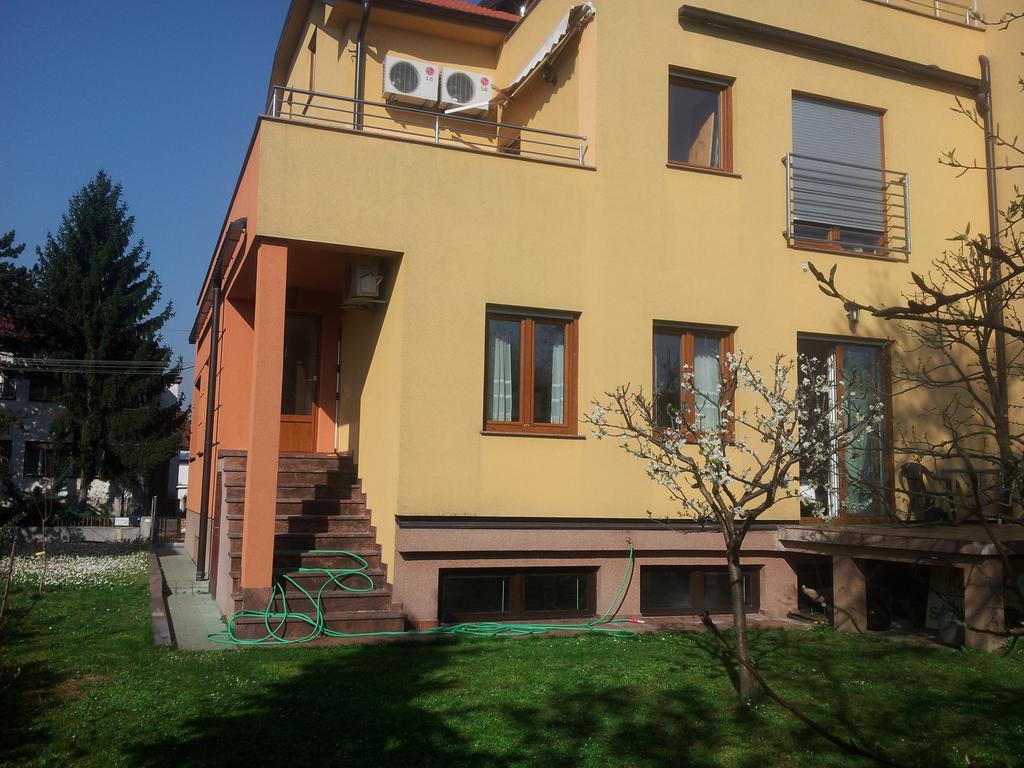 Apartman Maksimir Lux Zagreb-145M2 Exterior photo