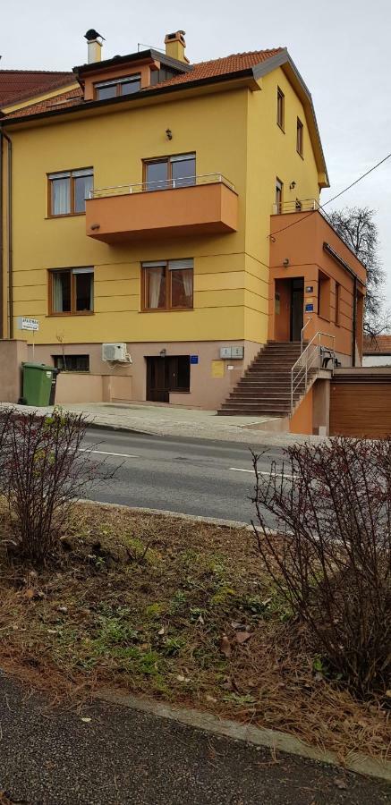 Apartman Maksimir Lux Zagreb-145M2 Exterior photo